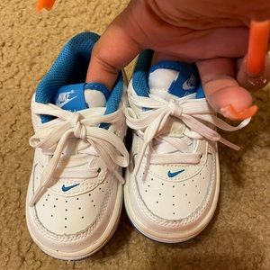 Size five Nike air for one good condition
